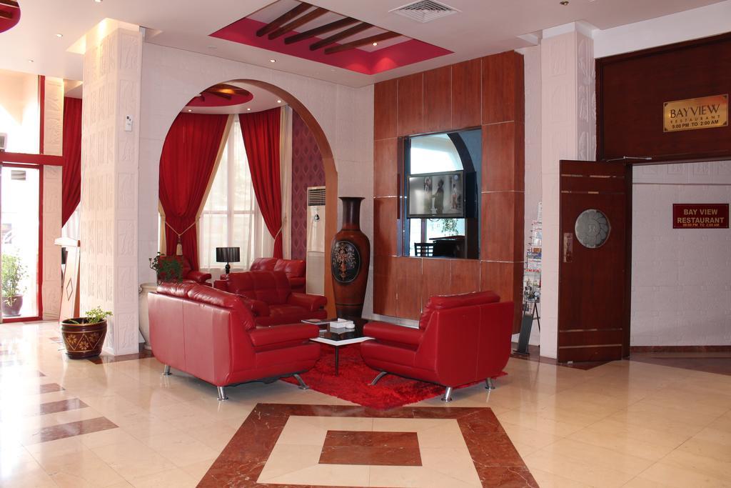 Riviera Hotel Манама Экстерьер фото