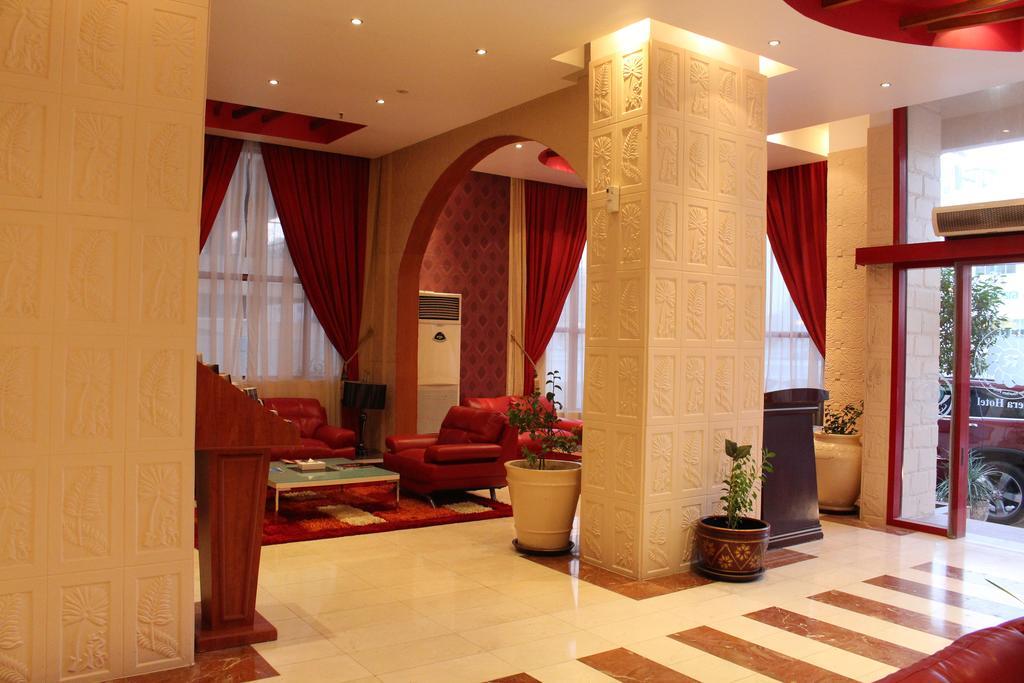 Riviera Hotel Манама Экстерьер фото